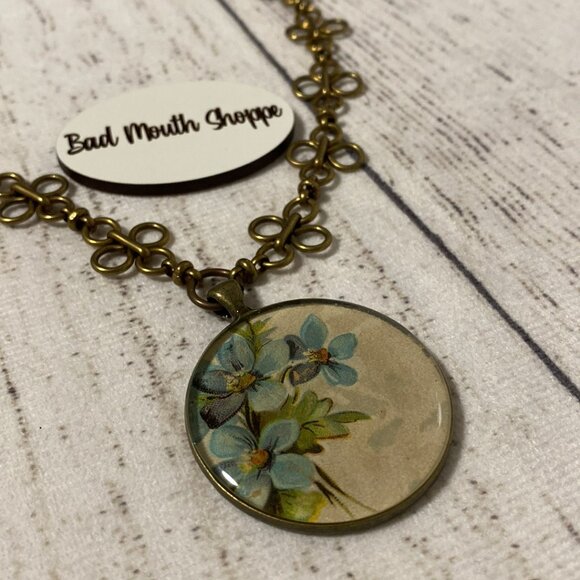 *Joey Five Cents Upcycled Ephemera Blue Floral and Brass Chain Necklace - Picture 2 of 5